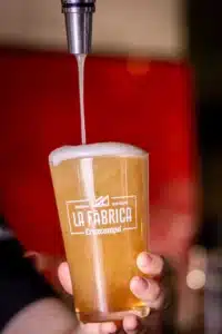 cerveza cruzcampo malaga la fabrica